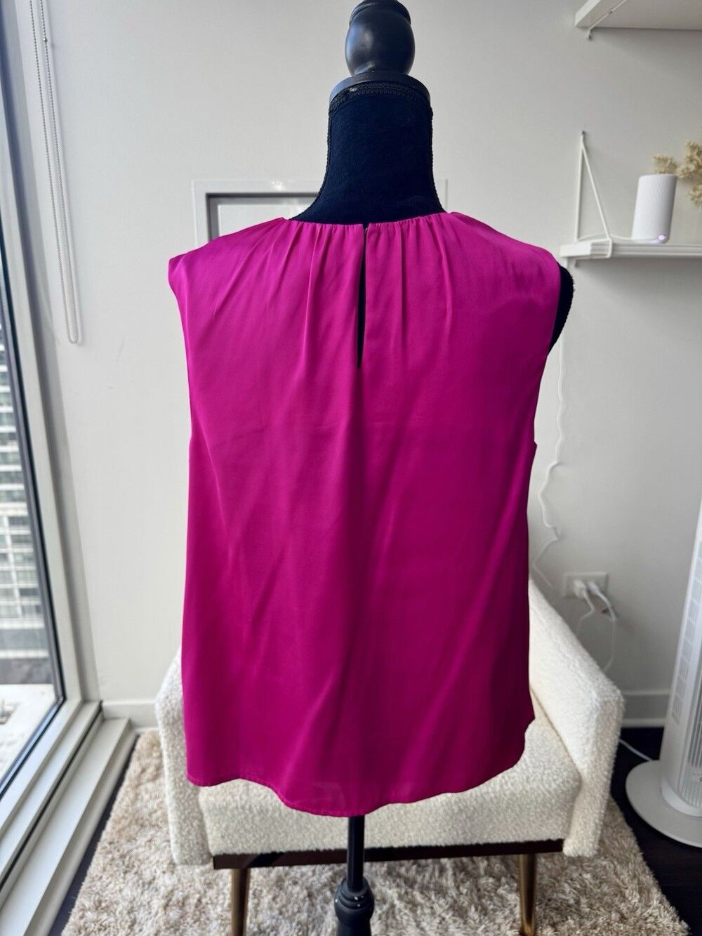 Express Bright Pink Satin Pleated Sleeveless Tank Size Medium NEW! - Picture 2 of 4